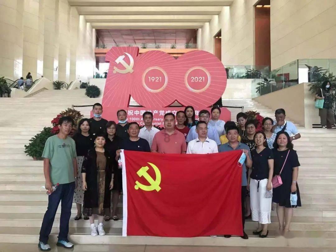 超级男孩向前冲